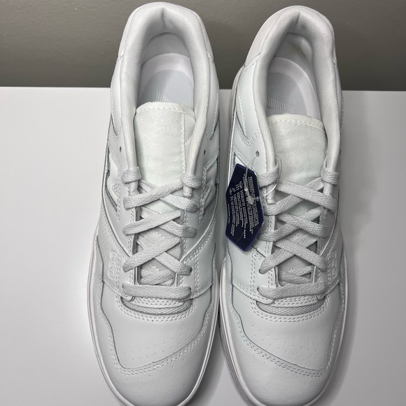 NEW BALANCE 550 | M-8.5 W-10 - Picture 2 of 4